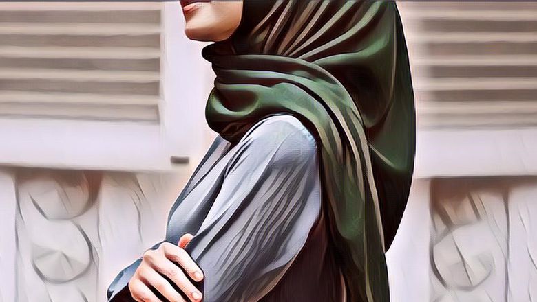 Padu Padan Warna Hijab, Hijau Botol Cocok dengan Warna Apa?