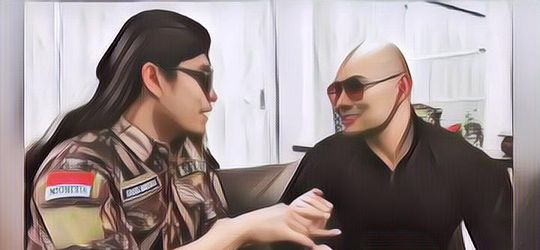 Alhamdulillah! Deddy Corbuzier Diajak Gus Miftah Naik Haji