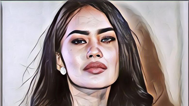 Komedian Wanita Cantik yang Jago Banget Ngocok Perut