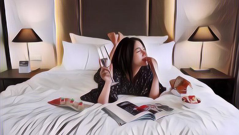 Biar Enggak Over Budget, Ini Tips Hemat Menginap di Hotel Saat Traveling