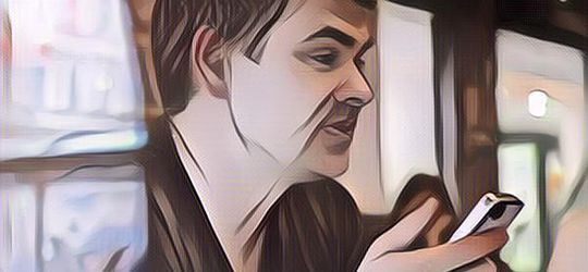 Menurut Penelitian, Curhat Online di Media Sosial Bisa Membuat Perasaanmu Lega