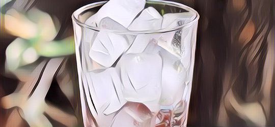 Cara Ampuh Diet Menggunakan Es Batu. Penasaran?