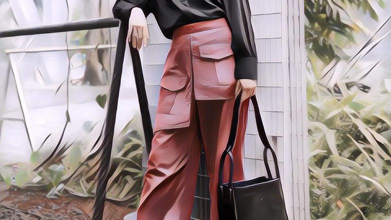 4 Jenis dan Model Celana Wanita Berpotongan Lebar yang Wajib Ada di Lemari