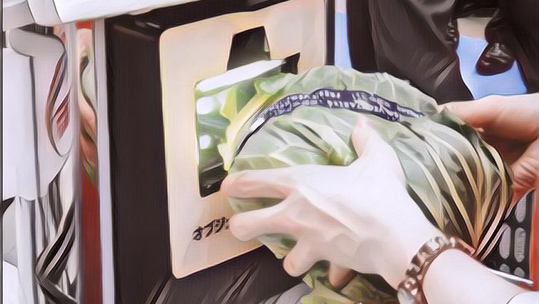 Bocah Ini Iseng Scan Barcode Tangannya Sendiri, Endingnya Ngakak