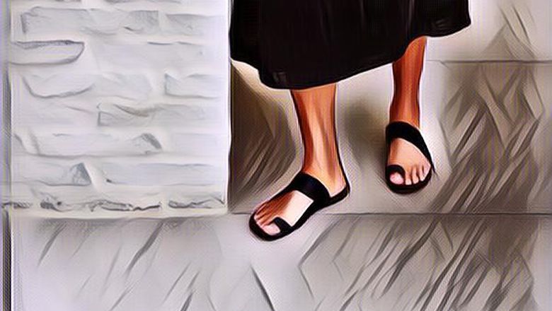 Kamu Harus Punya 5 Jenis Sandal Wanita Kekinian yang Nyaman dan Stylish Ini