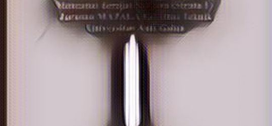 Judul Skripsi 2 Variabel yang Sama Sekali Nggak Nyambung Hingga Berujung Kelucuan