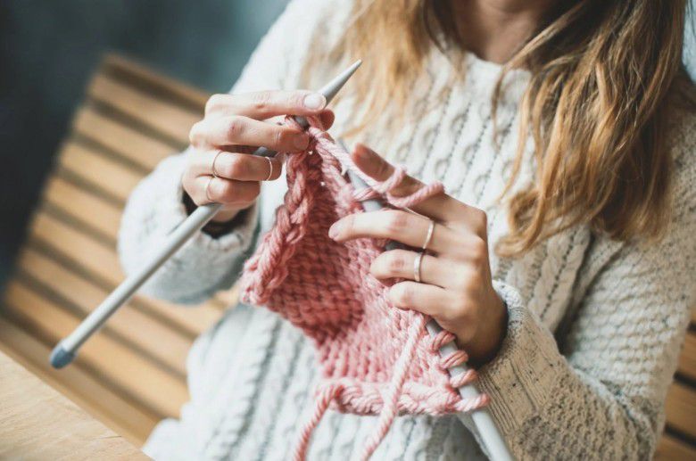 #2 Menjual kerajinan tangan