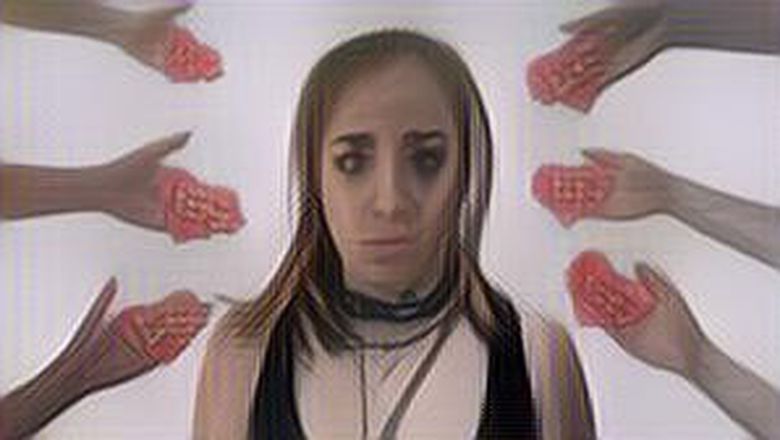 Hilangkan Trauma, Begini Cara Mengatasi Phobia Jatuh Cinta