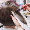Bikin Mewek, Wanita Ini Ke Salon Untuk Warnain Rambutnya Untuk Mengenang Kepergian Sang Suami