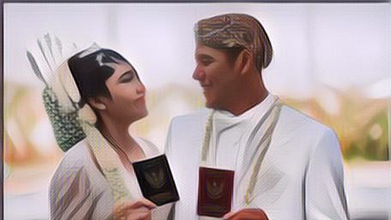 Postingan Suami Via Vallen Saat Malam Pertama Pernikahan