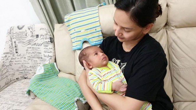 Lahirkan Anak Laki-laki