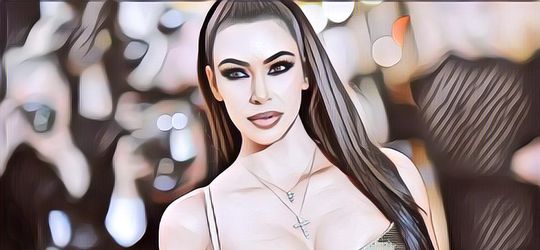 Pakaian Dalam Kim Kardashian Tuai Protes Warga Jepang Hingga Walikota Kyoto