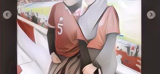 Penampilan Adiba Khanza Nonton Langsung Piala Asia 2023, Dukung Suami Tercinta