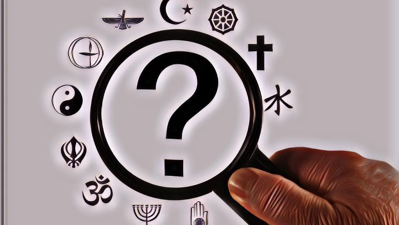 Ogah Beragama, Tujuh Artis Indonesia Ini Memilih Menganut Atheis