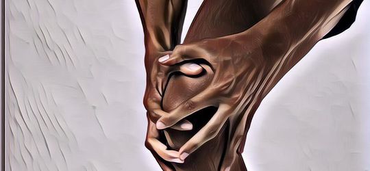 Laki-laki Periksakan Kakinya yang Membiru di UGD, Hasilnya Malah Bikin Ngakak