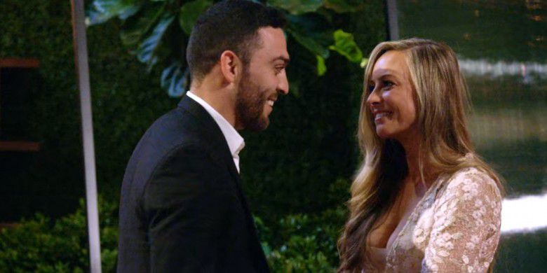 Alasan Pria Menyukai Wanita Lebih Tua