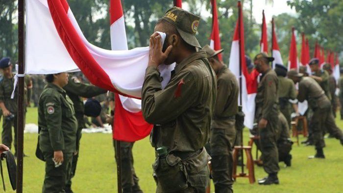 1. Menumbuhkan jiwa-jiwa nasionalisme