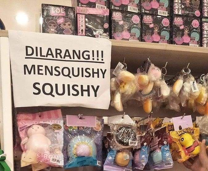 10. Larangan Meremas Squishy