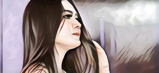 Momen Bahagia Nella Kharisma Di Wisuda