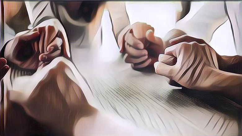 Jangan Berlarut-Larut, Ini 4 Cara Menguatkan Diri Saat Ditimpa Musibah