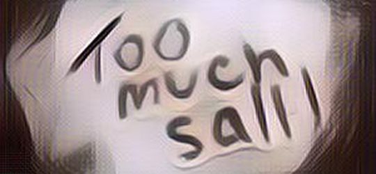 Waspada! Berikut 6 Tanda Bahwa Tubuhmu Kelebihan Garam, Bahaya Jika Dibiarkan