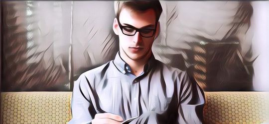 Keren! Pemuda Bandung Ini Bikin Bisnis Kaos Sembari Kerja Kantoran, Omzetnya Mencapai Ratusan Juta Rupiah