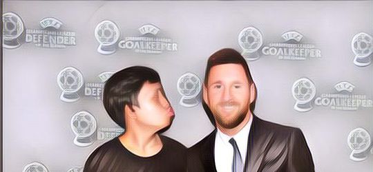 Editan Foto Bareng Lionel Messi Ini Benar-Benar Seperti Nyata! Begini Hasil 6 Fotonya