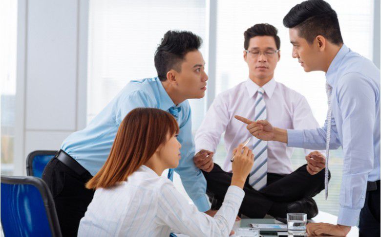 2. Jangan Buru-Buru Mengambil Keputusan