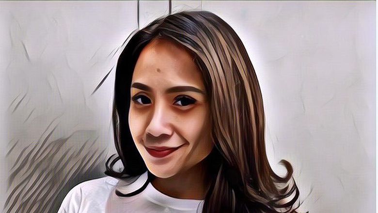 Nagita Slavina Pakai Topi Bolong, Ternyata Harganya Segini