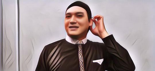 Sebelumnya Jadi Pedagang Soto, Kini Egi John Beralih Jualan Telur Asin