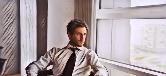 Inilah 5 Hal yang Membuat Cowok Pendiam Tampak Menarik