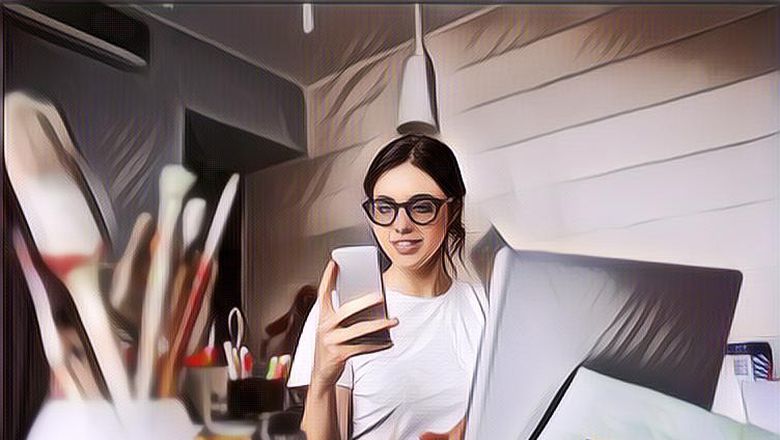 5 Kerja Dari Rumah yang Bisa Menghasilkan Uang, Maksimalkan Hobi Kalian Girls!