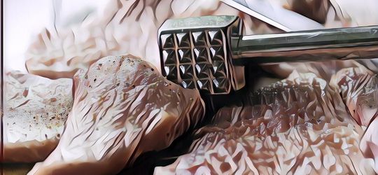 Ibu-Ibu Muda Wajib Tahu! Ini Tips Mengempukkan Daging dengan Bahan Alami