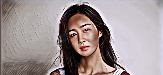 Yuri dari Girls' Generation Sedang Sibuk Jadi Instruktur Yoga untuk Tujuan yang Baik