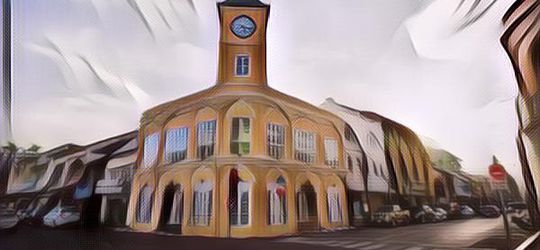 Duh Bikin Malu! Turis Ini Jalan Setengah Telanjang di Kota Tua Thailand