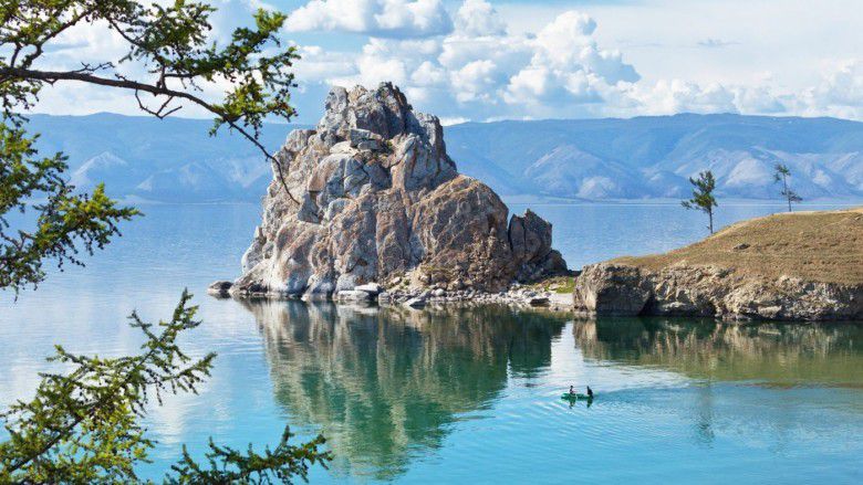 4.	Danau Baikal