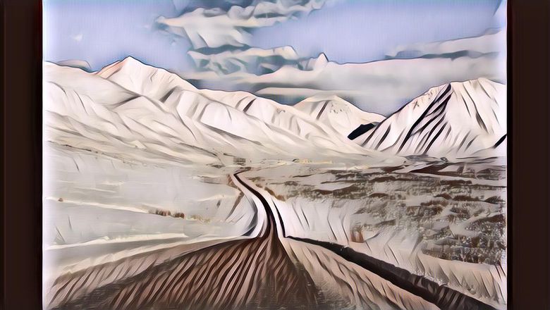 Bosan Tinggal di Keramaian, Coba Datangi Jalan Paling Sepi di Dunia Ini