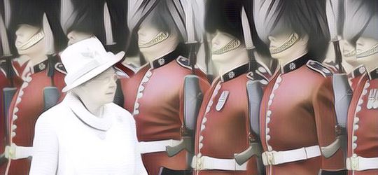 Sudah Tahu Belum, Kenapa Topi Penjaga Istana Kerajaan Inggris Berbentuk Tinggi?