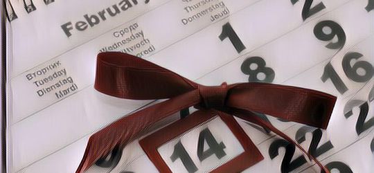 Hari Valentine Menurut Islam, Dosa Nggak Sih Merayakannya?