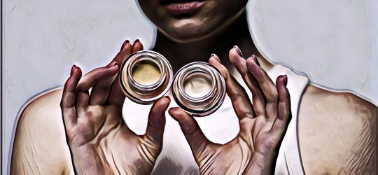 3 Tips Terhindar dari Skincare Palsu Saat Belanja Online, Jangan Sampai Ketipu!