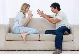 1. Sering Mengomel Walaupun Masalahnya Sepele