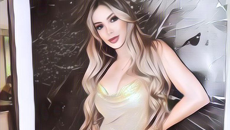 Apes Banget! Ratu Kecantikan Diganggu Monyet Bali Sampai Kembennya Melorot