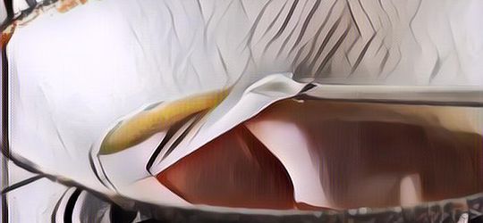 Syok Lihat Minyak Hitam Pedagang Ayam Goreng, Pria Ini Langsung Lakukan Hal Ini