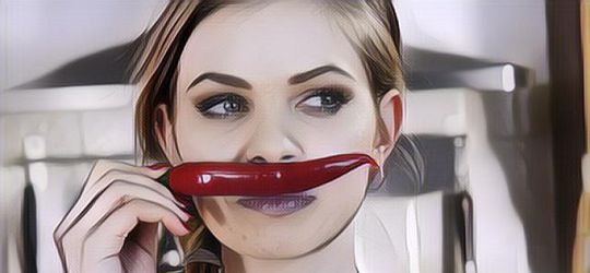 Gambar Kocak Ibu Rumah Tangga Cantik yang Sedang Mengiris Cabe