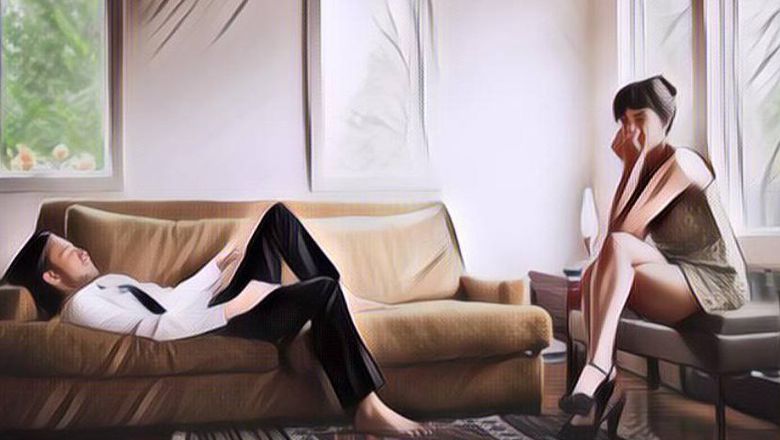 4 Alasan Kenapa Kamu Gak Boleh Memaksakan Cinta dari Orang Lain, Nyiksa Banget!