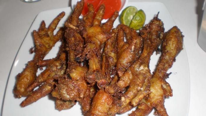 4. Ceker atau kepala ayam