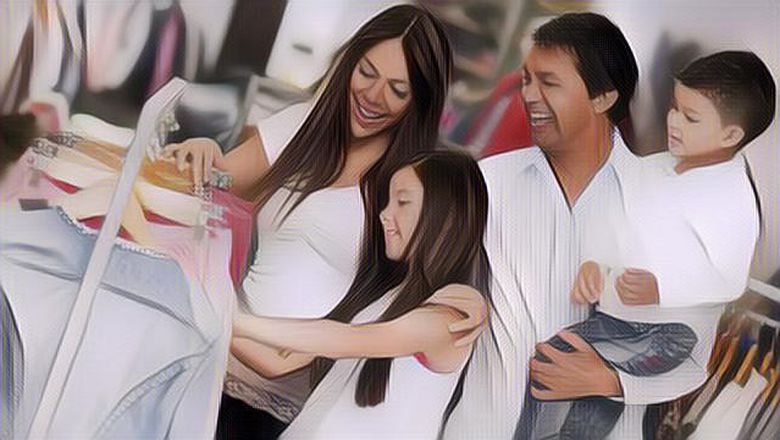 Tips Terhindar dari Kantong Kering Saat Kalap Beli Baju Lebaran