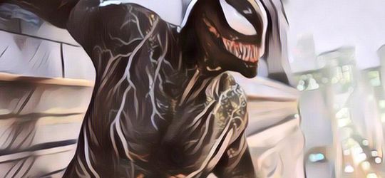 Bikin Ngakak! Gara-Gara Plastik Putih Gabut, Pria Ini Mendadak Cosplay Jadi Venom