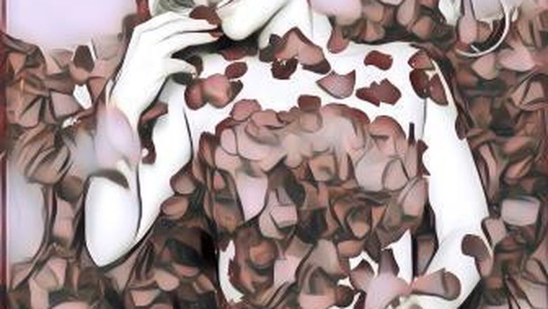 Foto-Foto Hot dan Seksi Amanda Manopo, yang Terbaru Bertabur Bunga