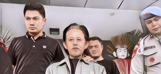 Epy Kusnandar Terlihat Makan Bersama Anak, Sudah Bebas?